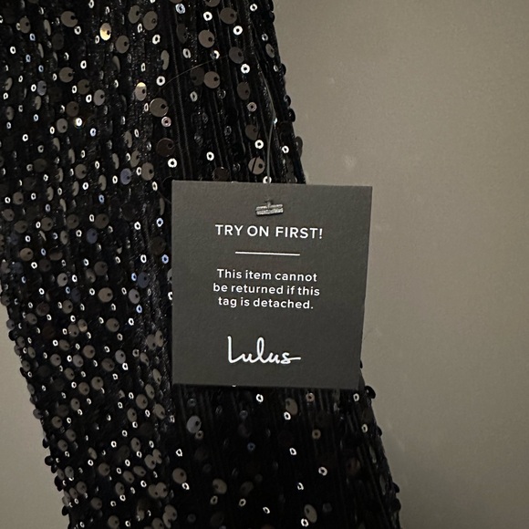 Mini Black Sequin Dress NEW WITH TAGS - Picture 3 of 3